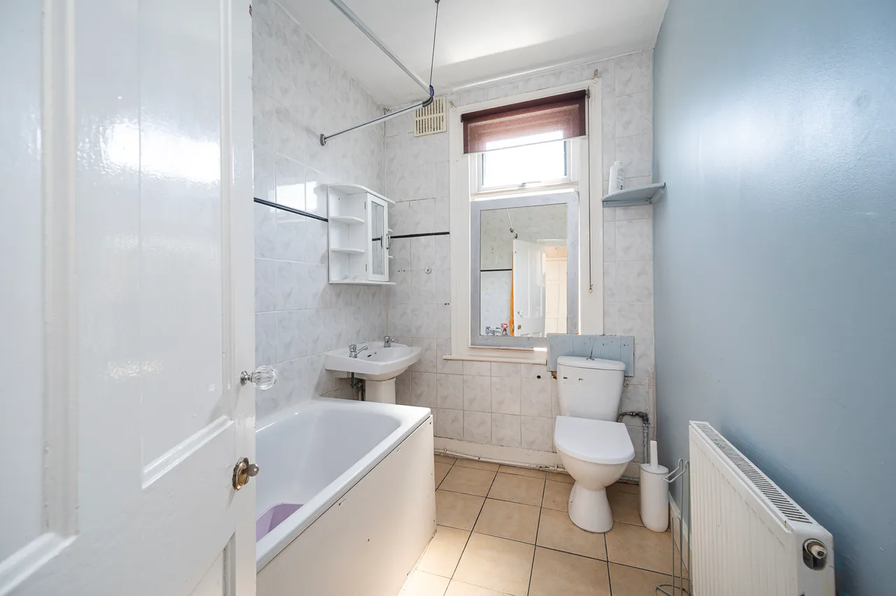 11 Norton Road, London, photo 9