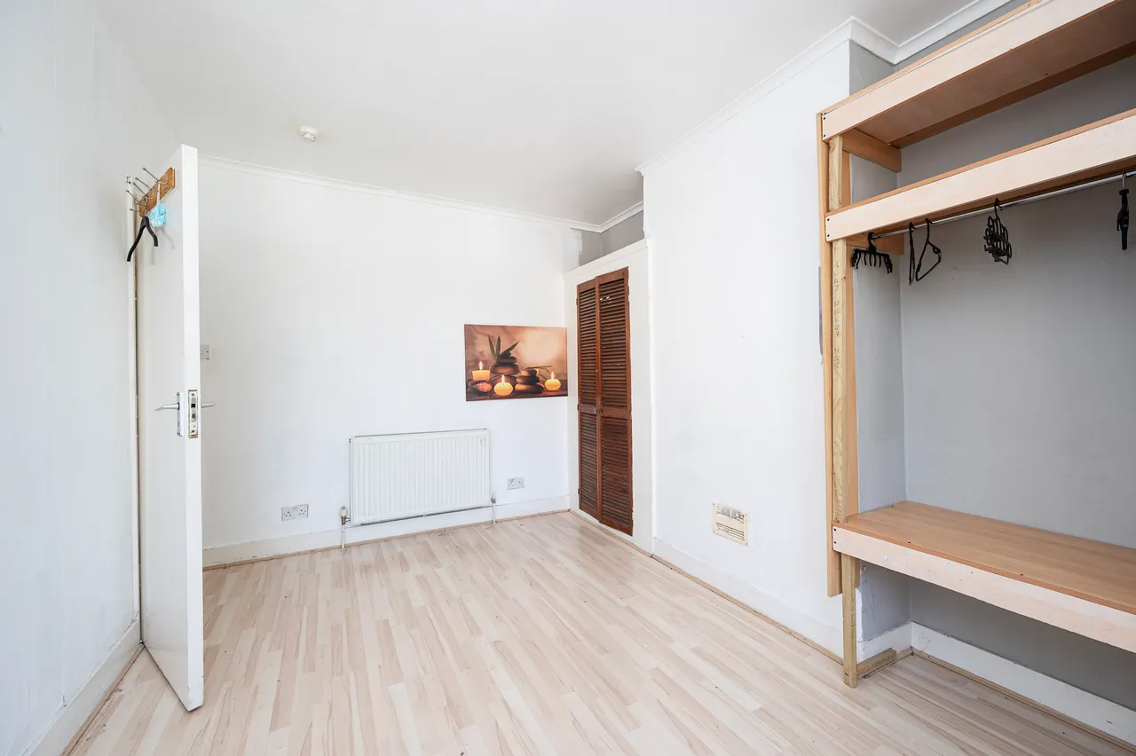 11 Norton Road, London, photo 6