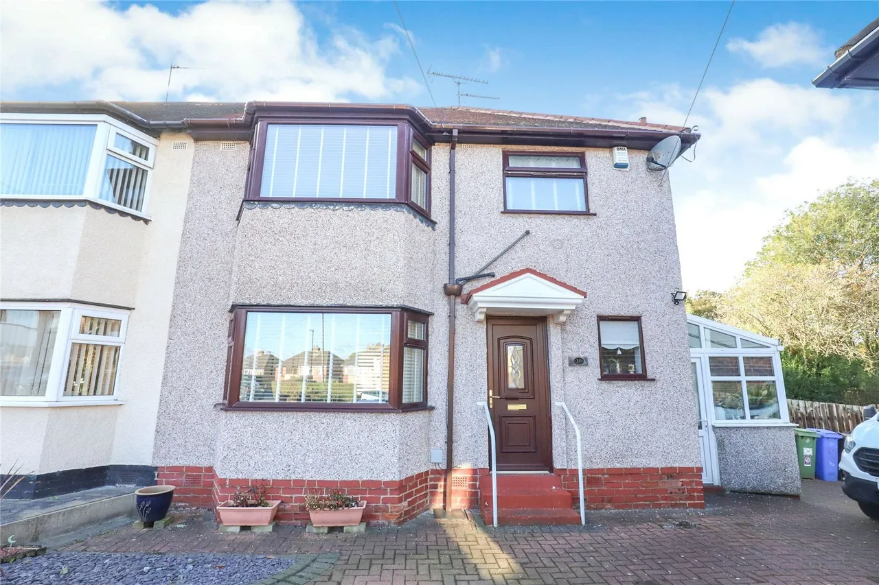 3 bed house for sale — Burbage Grove, Sheffield, South Yorkshire, S12
