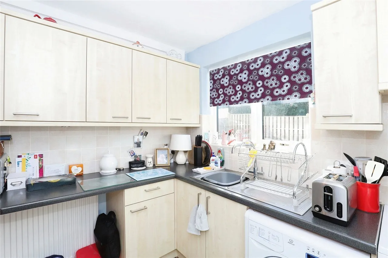 Burbage Grove, Sheffield, South Yorkshire, S12, photo 3
