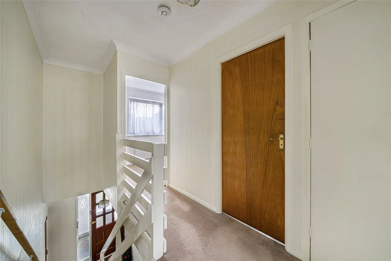 London Road, Greenhithe, DA9, photo 19