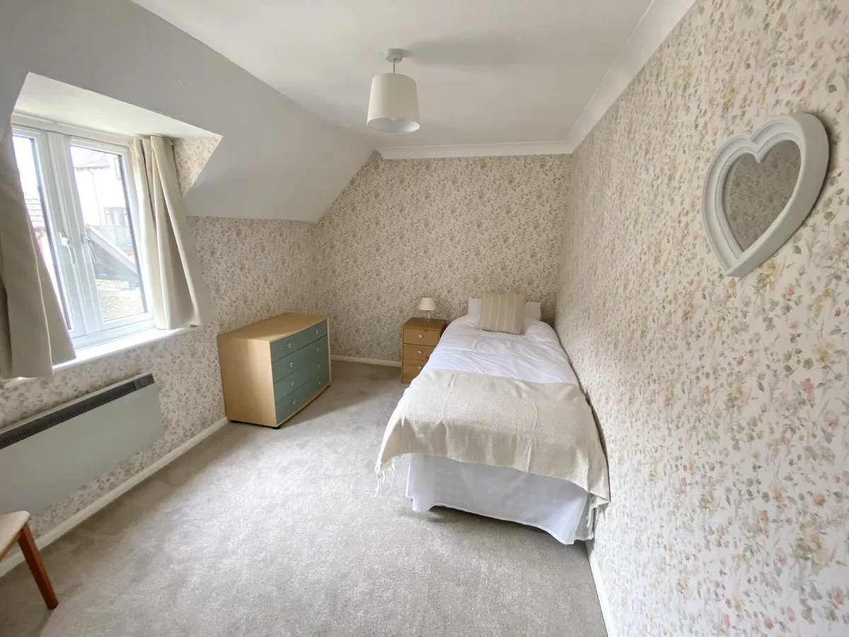 Swinbrook Court, Witney, OX28, photo 10