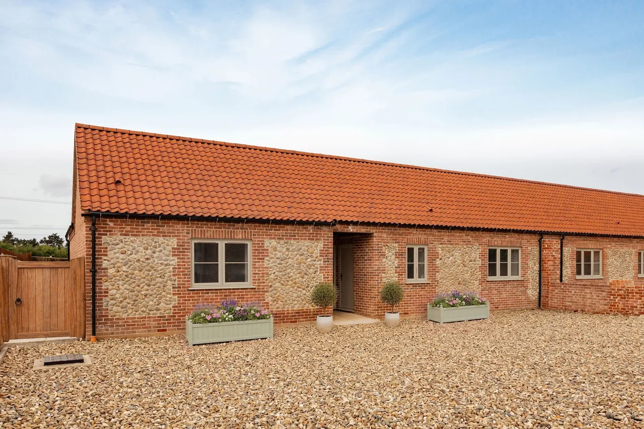 3 bed property for sale, Luxurious Open-Plan Living with a Qua