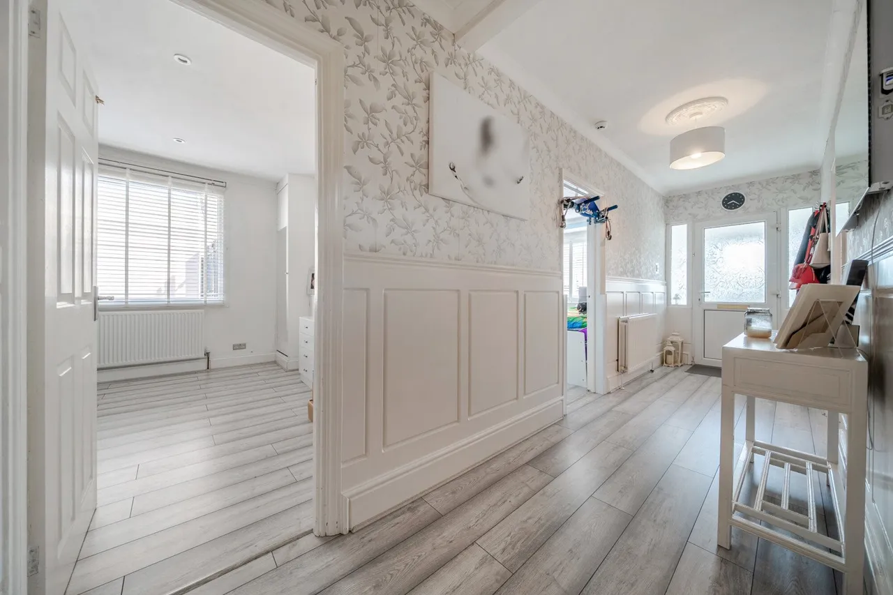 Cleveland Road, DA16, photo 12