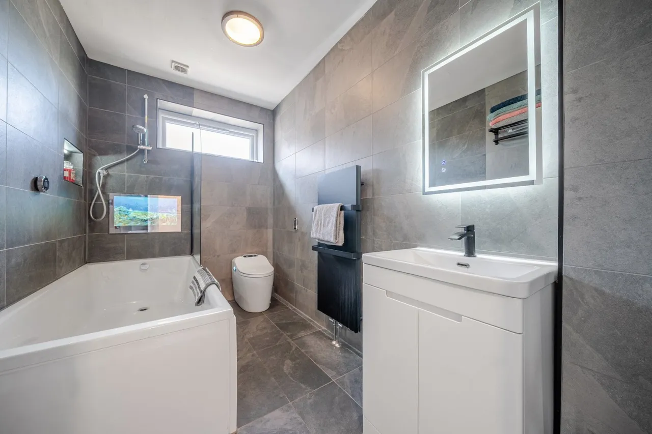 Cleveland Road, DA16, photo 6
