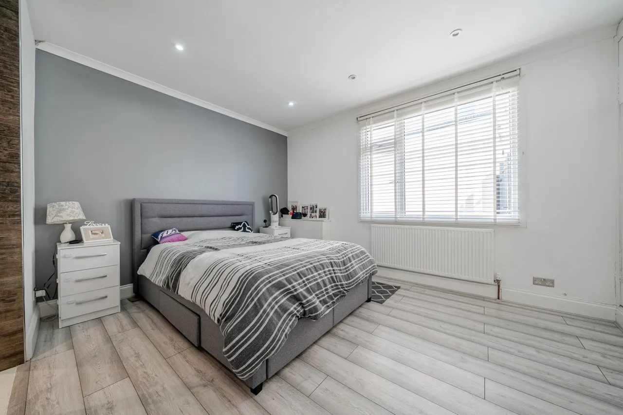 Cleveland Road, DA16, photo 11