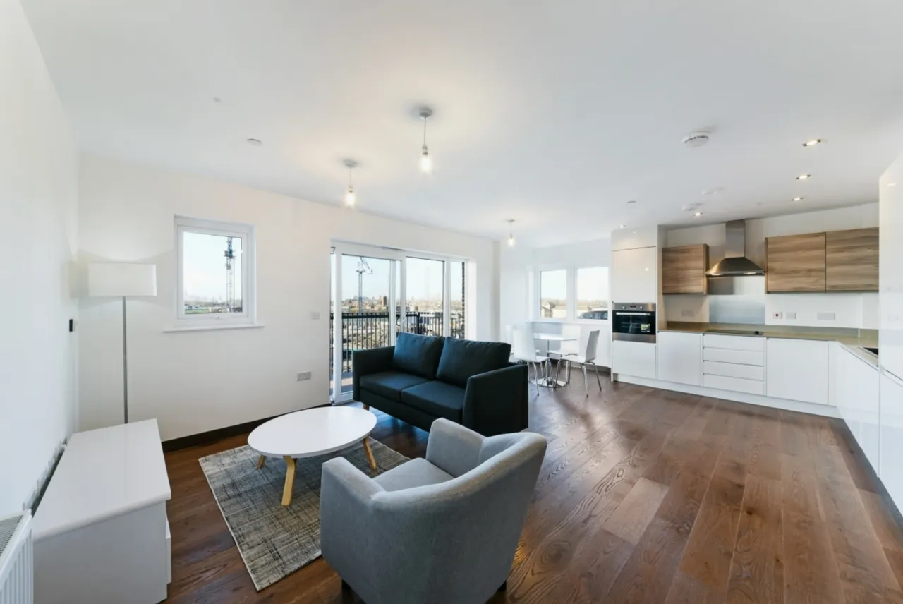 2 bed flat for sale, Abbey Road, Barking, IG11