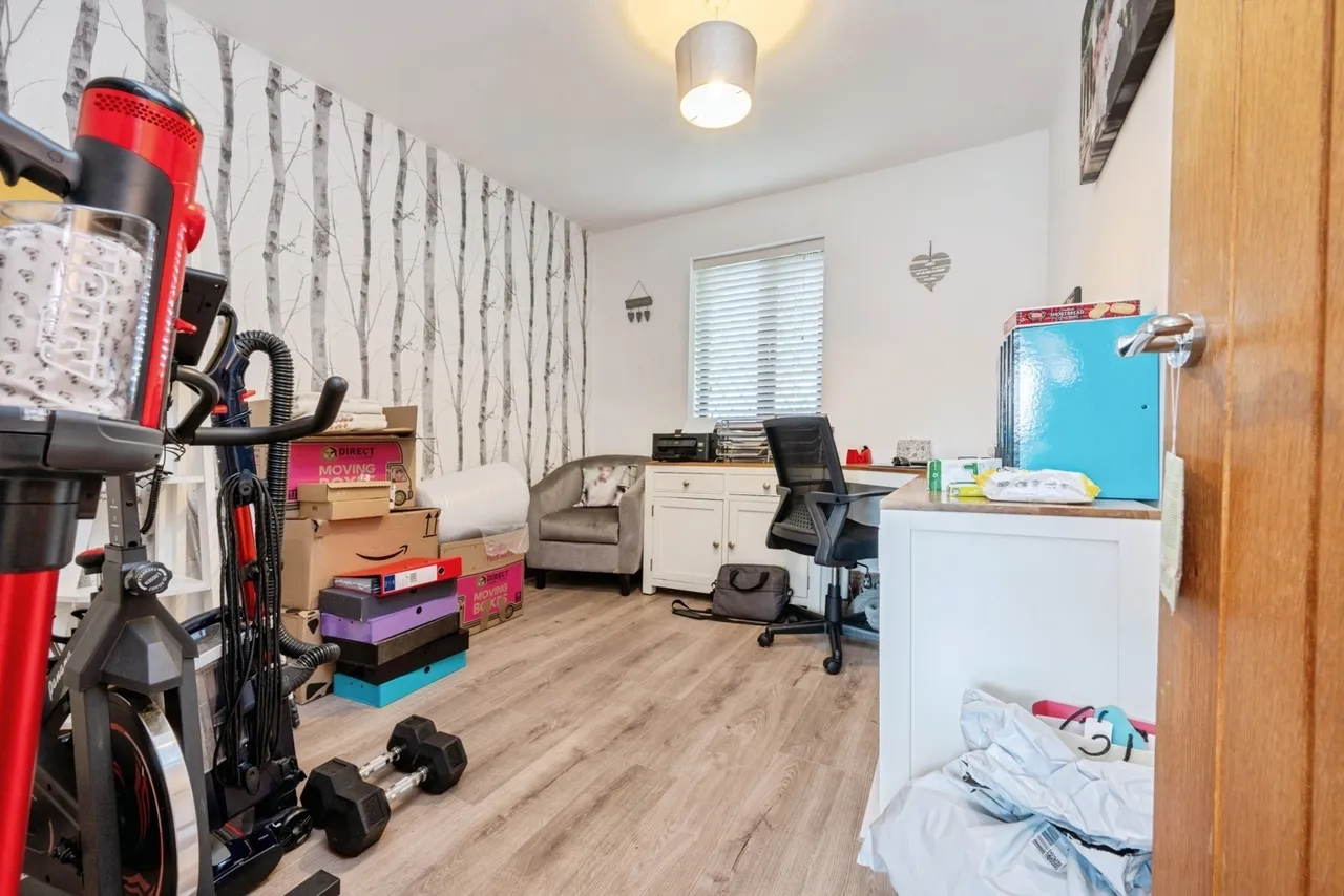 Grovebury Court, Wootton, Bedford, Bedfordshire, MK43, photo 14