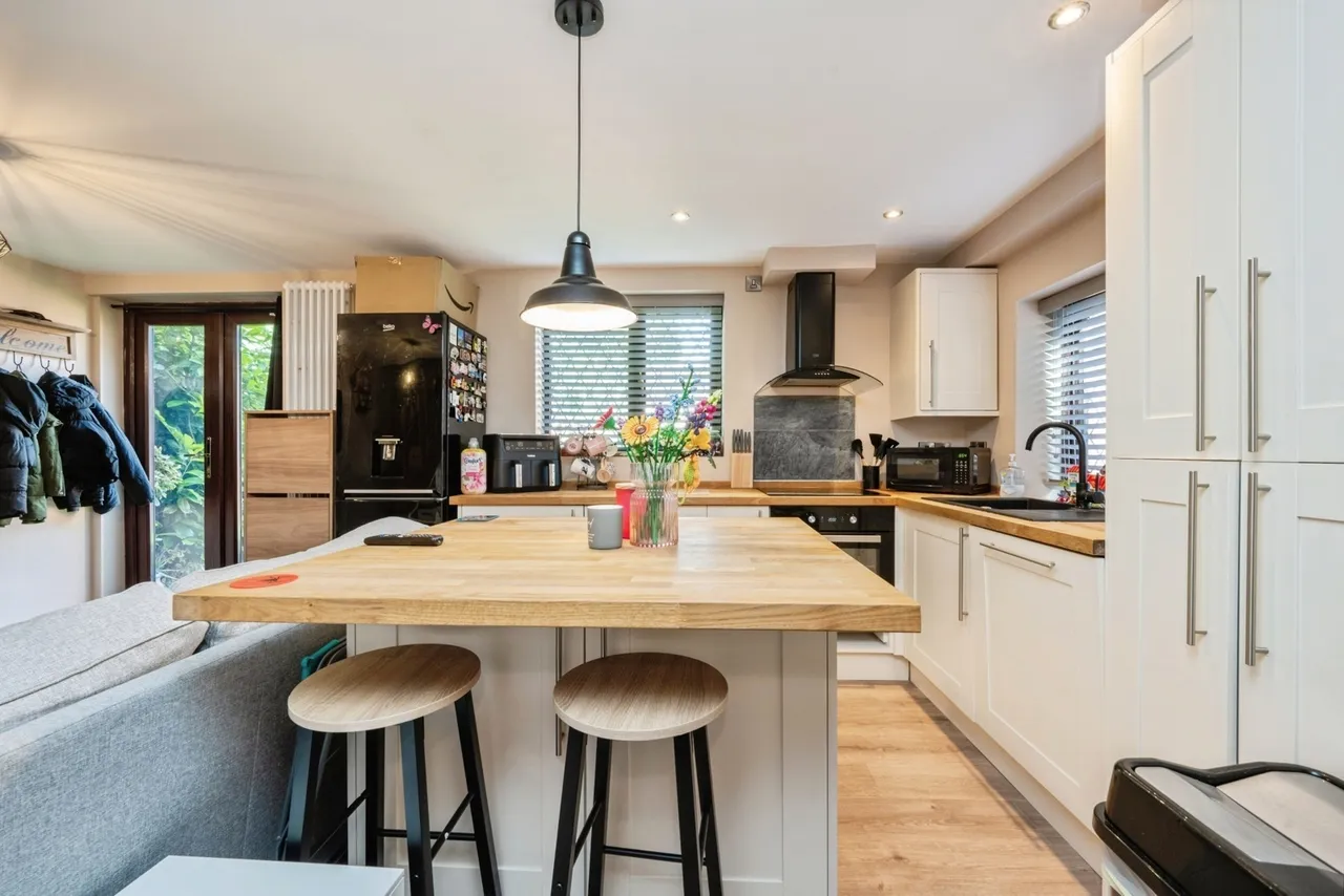 Grovebury Court, Wootton, Bedford, Bedfordshire, MK43, photo 26