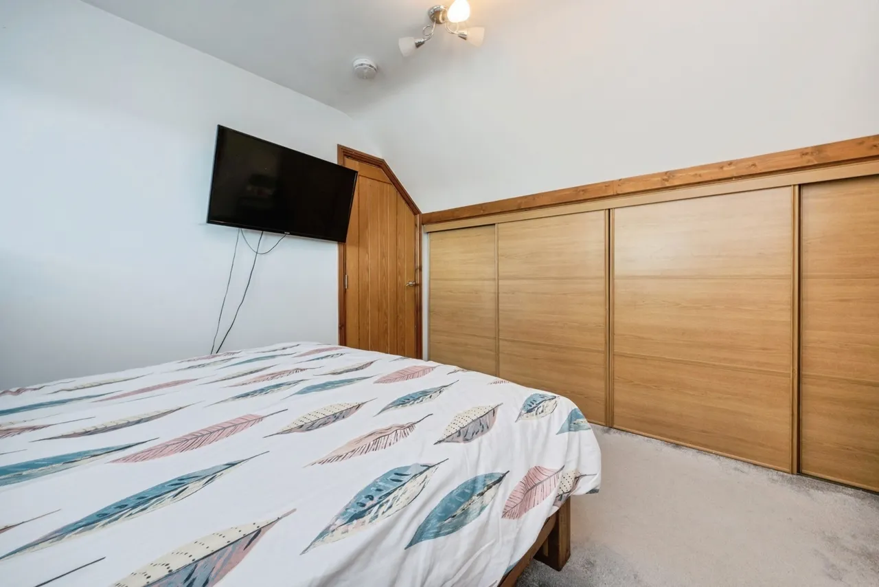 Grovebury Court, Wootton, Bedford, Bedfordshire, MK43, photo 16