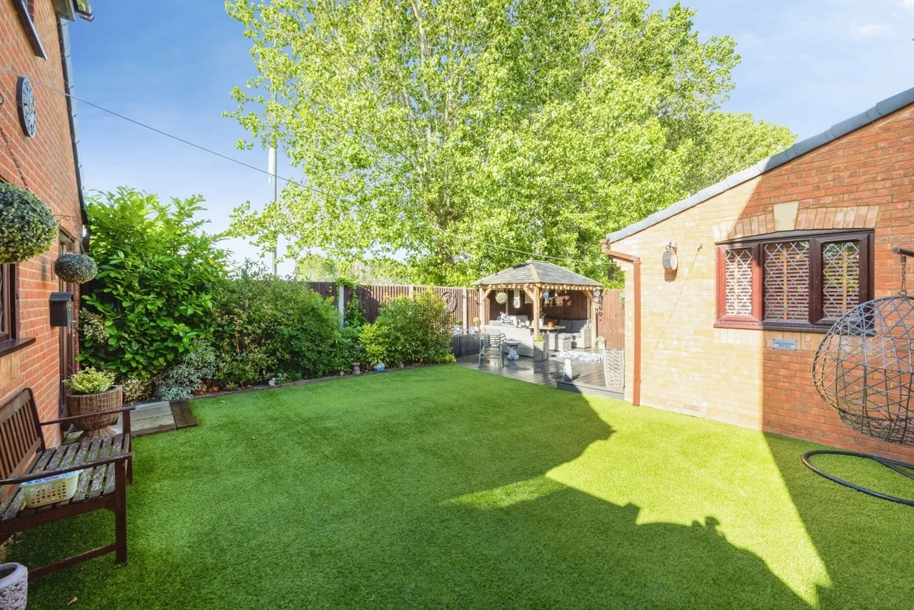 Grovebury Court, Wootton, Bedford, Bedfordshire, MK43, photo 21