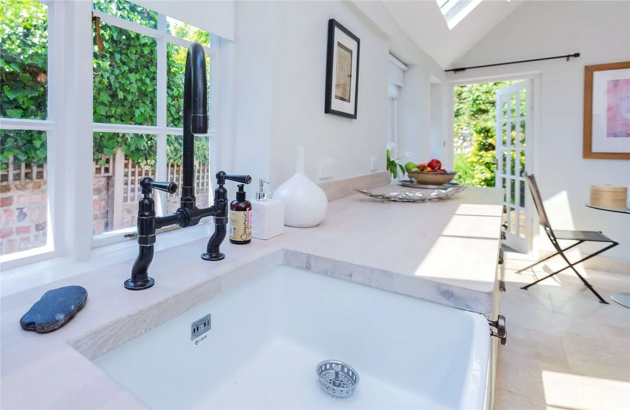 New Street, Henley-on-Thames, Oxfordshire, RG9 2BP, photo 6