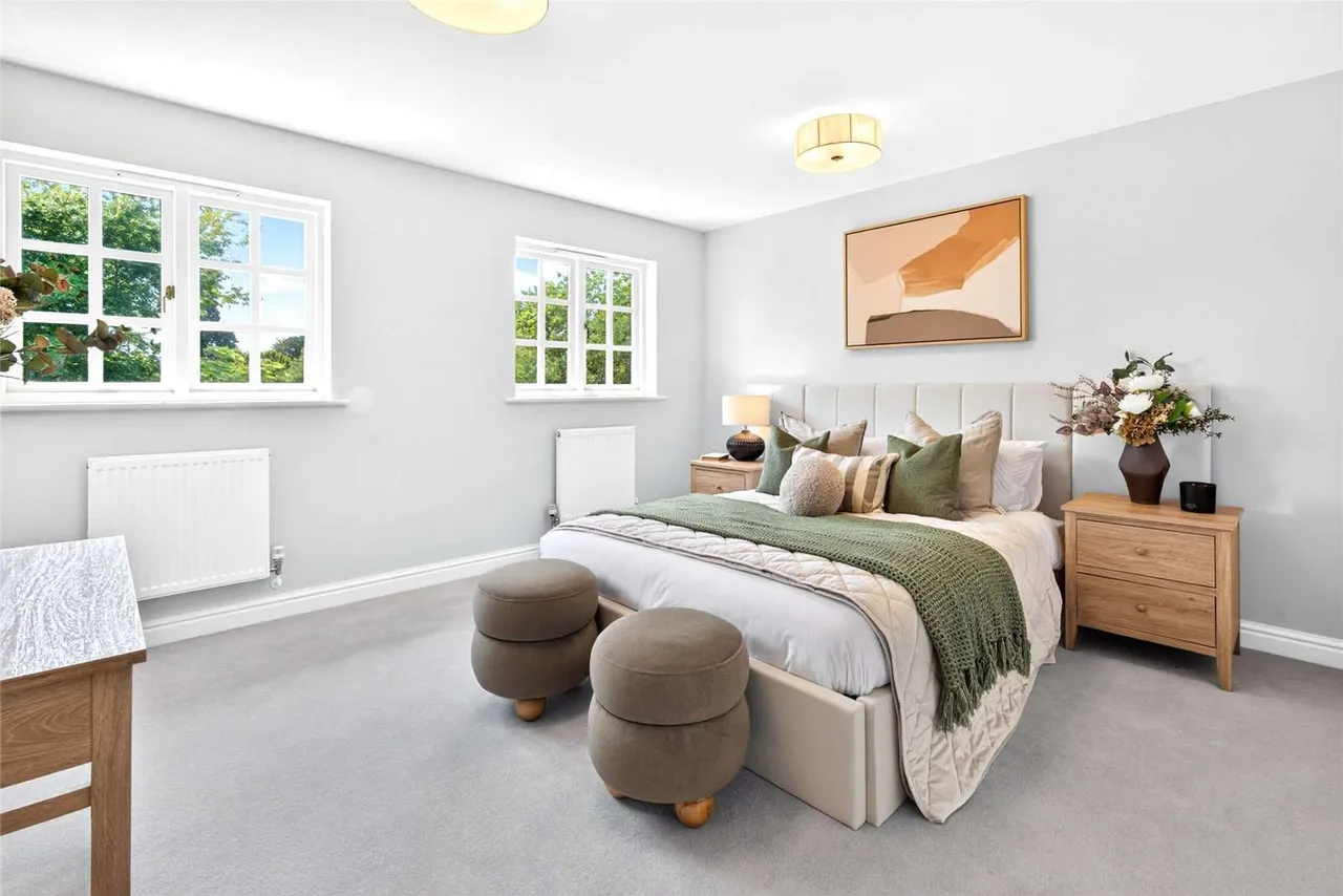Broxbournebury Mews, Broxbourne, Hertfordshire, EN10 7JA, photo 10