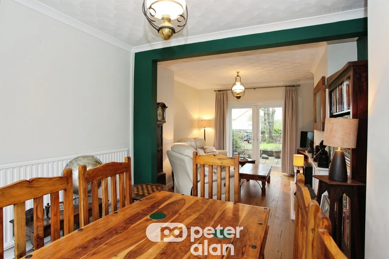 Club Road, Pontypool, NP4, photo 13