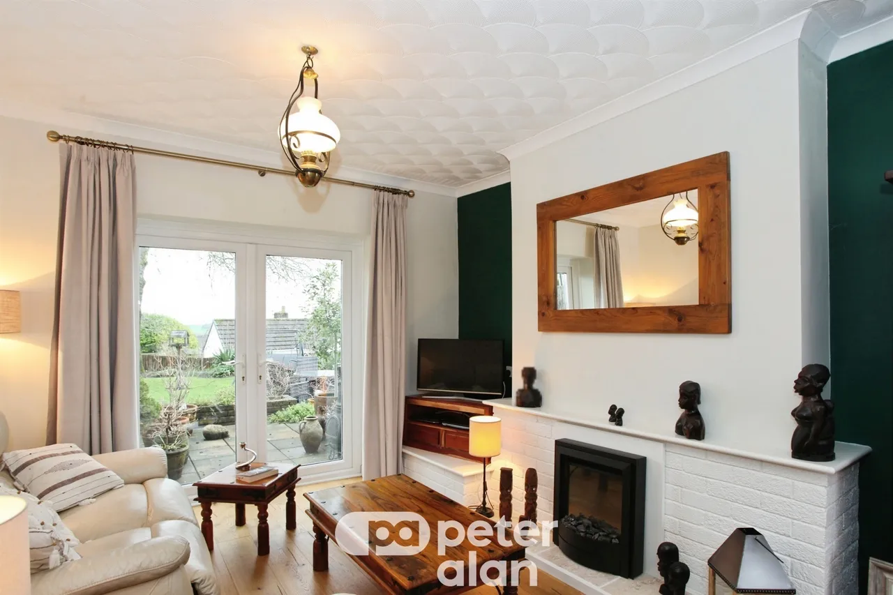 Club Road, Pontypool, NP4, photo 9