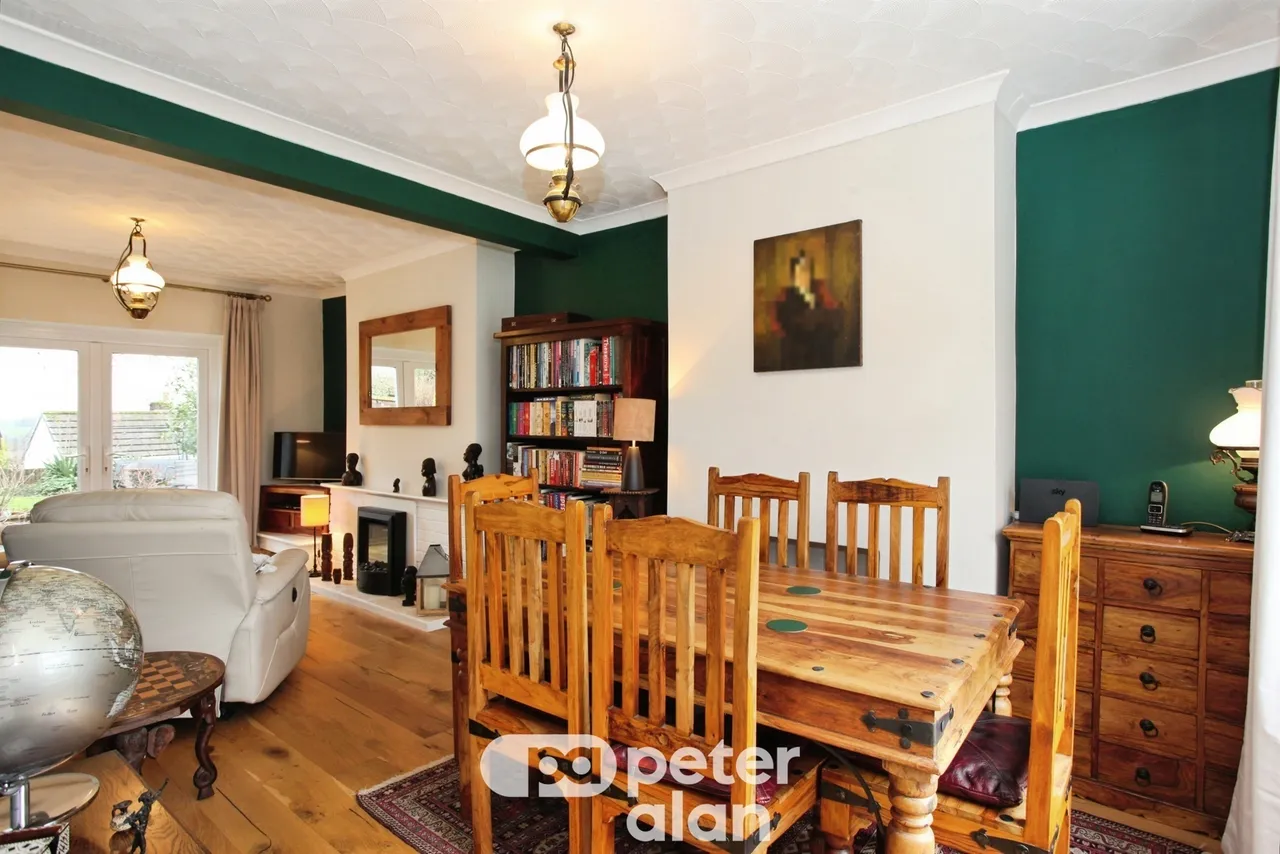 Club Road, Pontypool, NP4, photo 8