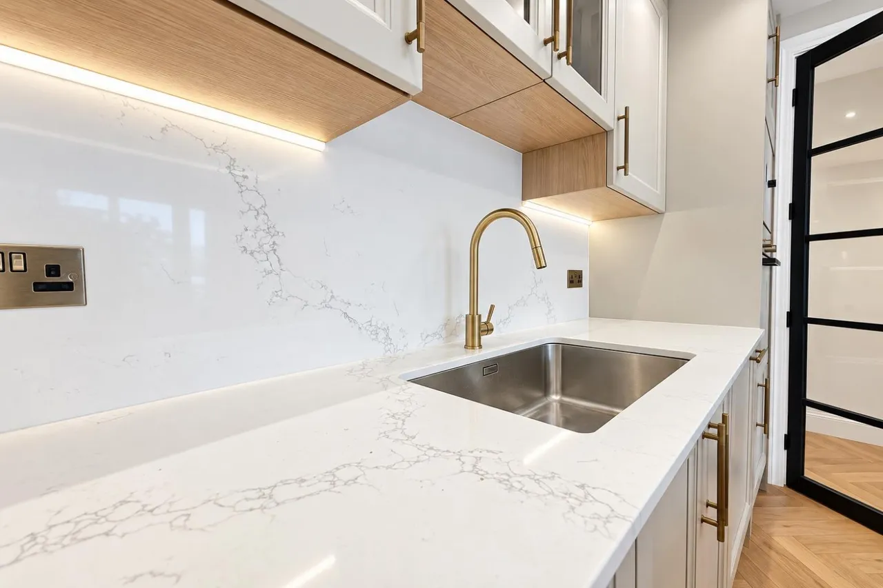 Hazelwood Avenue, Morden, SM4, photo 7