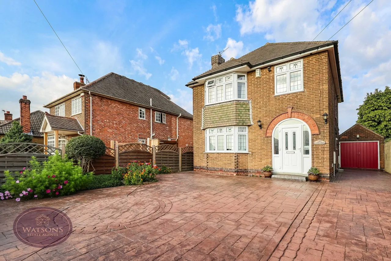 3 bed house for sale, Newthorpe, Nottingham