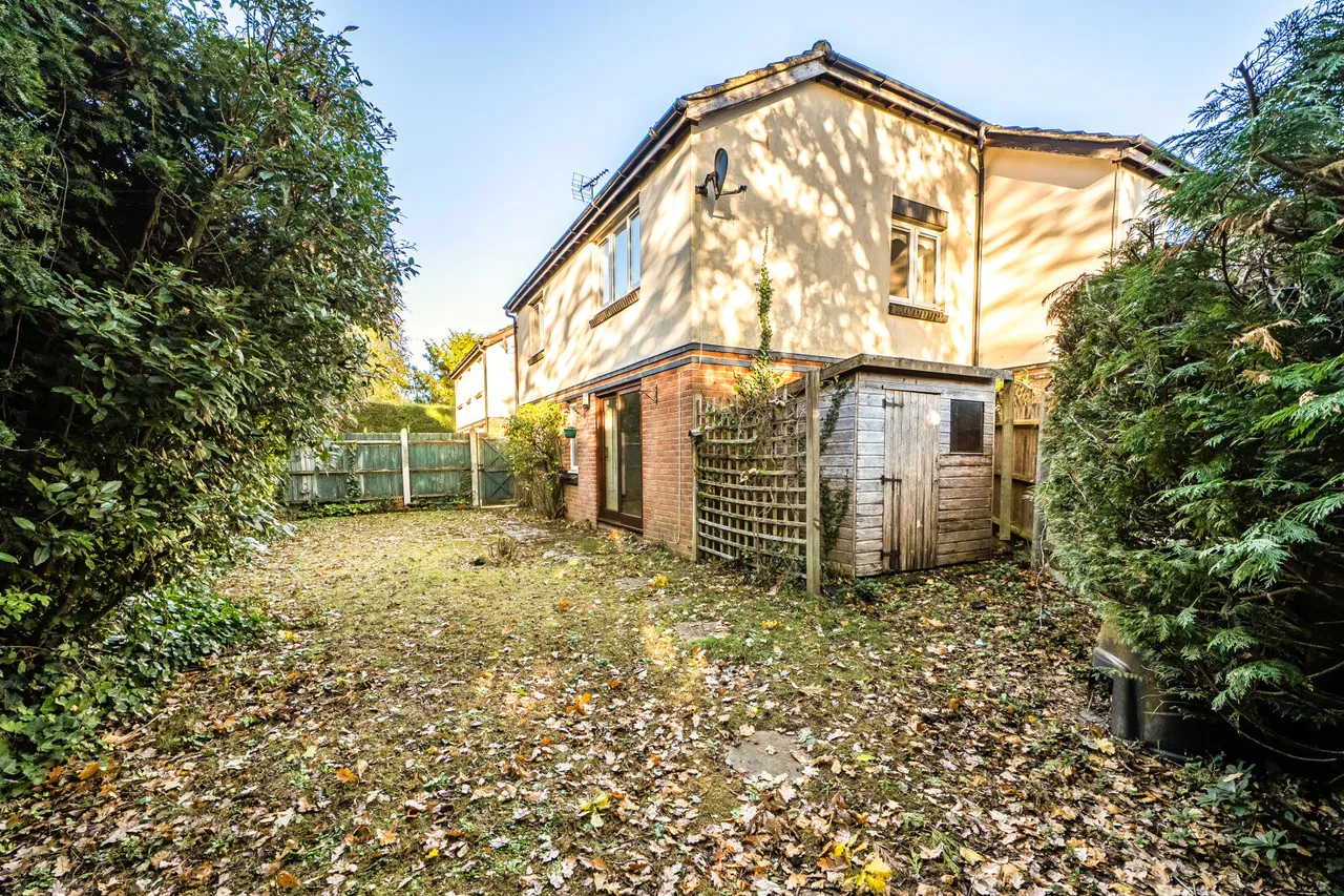 Walker Close, Woodcote, RG8, photo 4