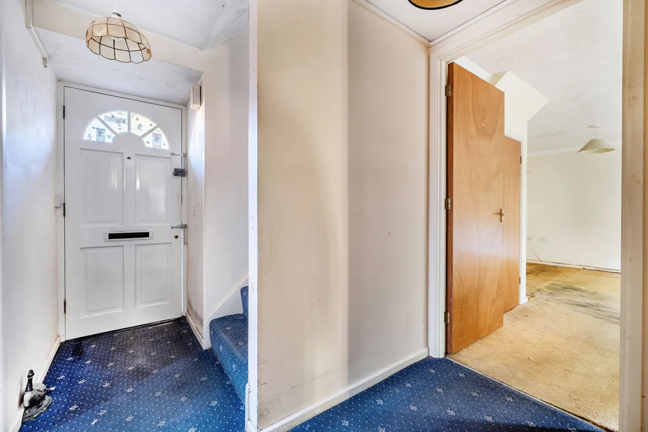 Walker Close, Woodcote, RG8, photo 9