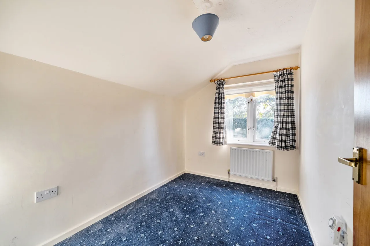 Walker Close, Woodcote, RG8, photo 14