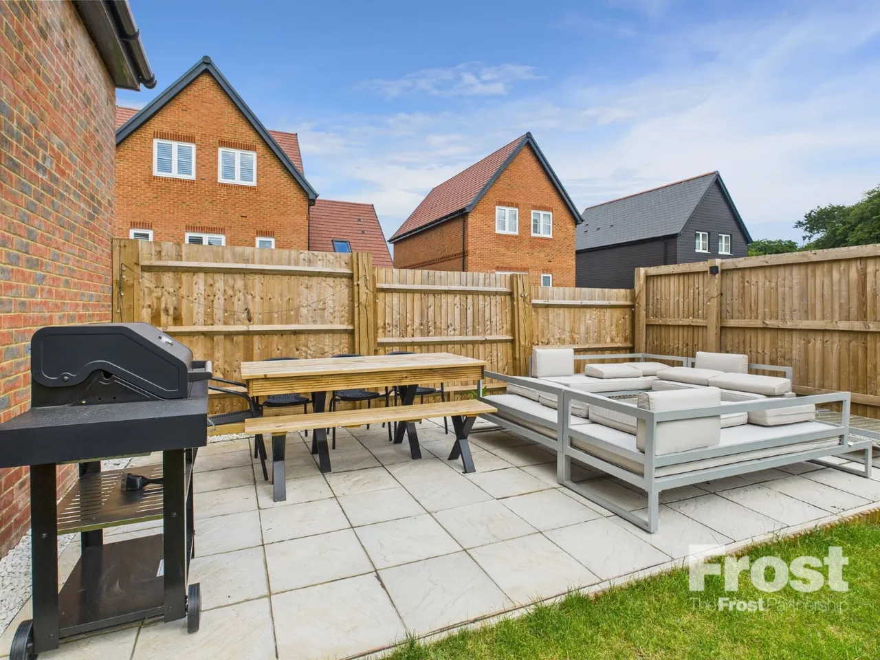 Field Maple Gardens, High Wycombe, HP10, photo 3