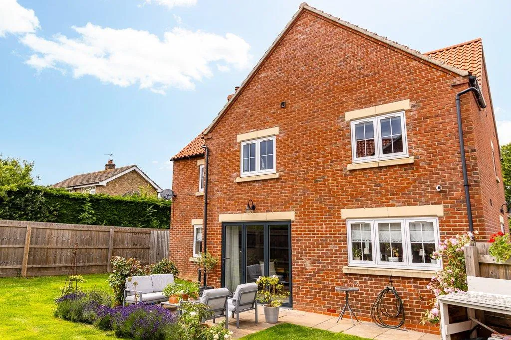 Grantham Road, Ropsley, NG33, photo 31