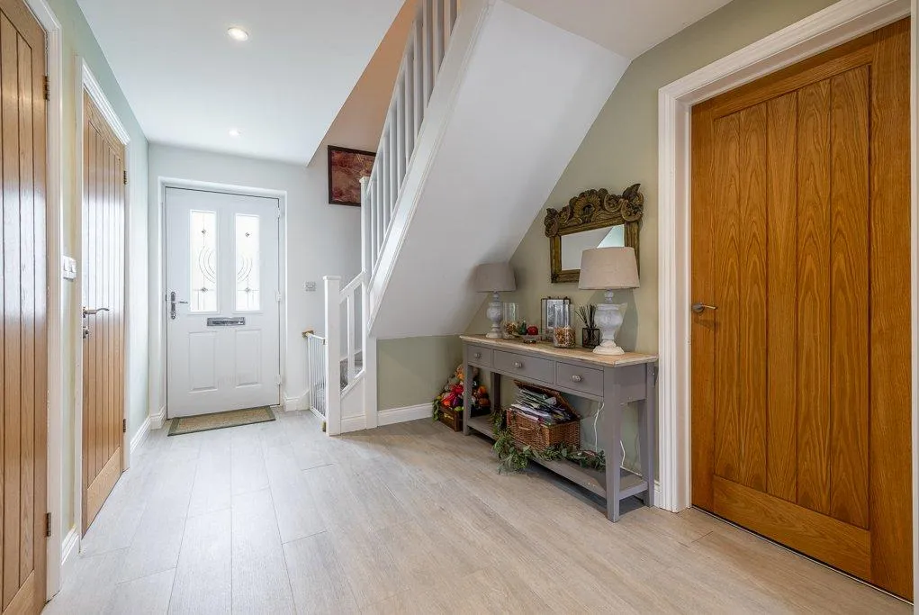 Grantham Road, Ropsley, NG33, photo 14