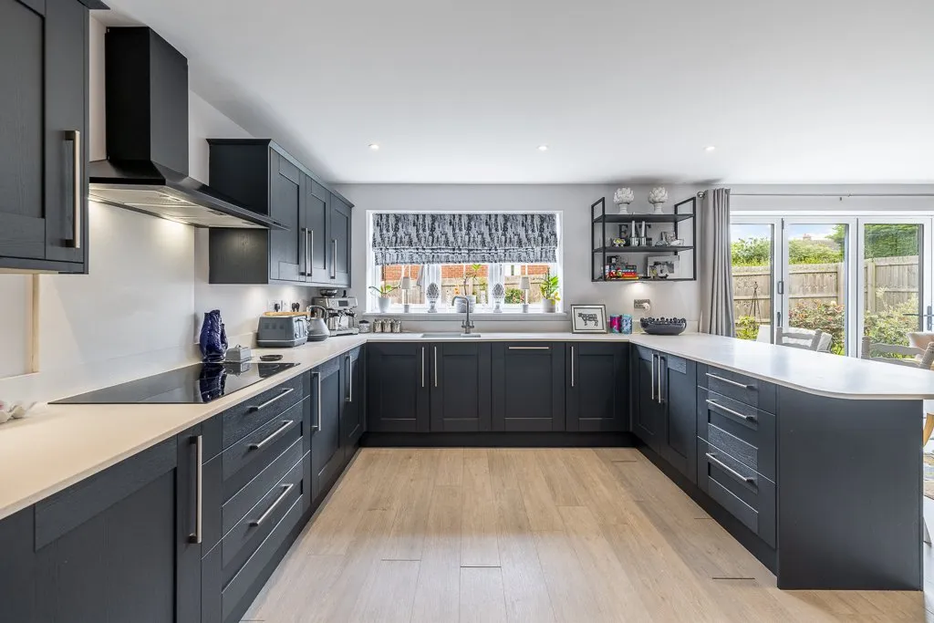Grantham Road, Ropsley, NG33, photo 10