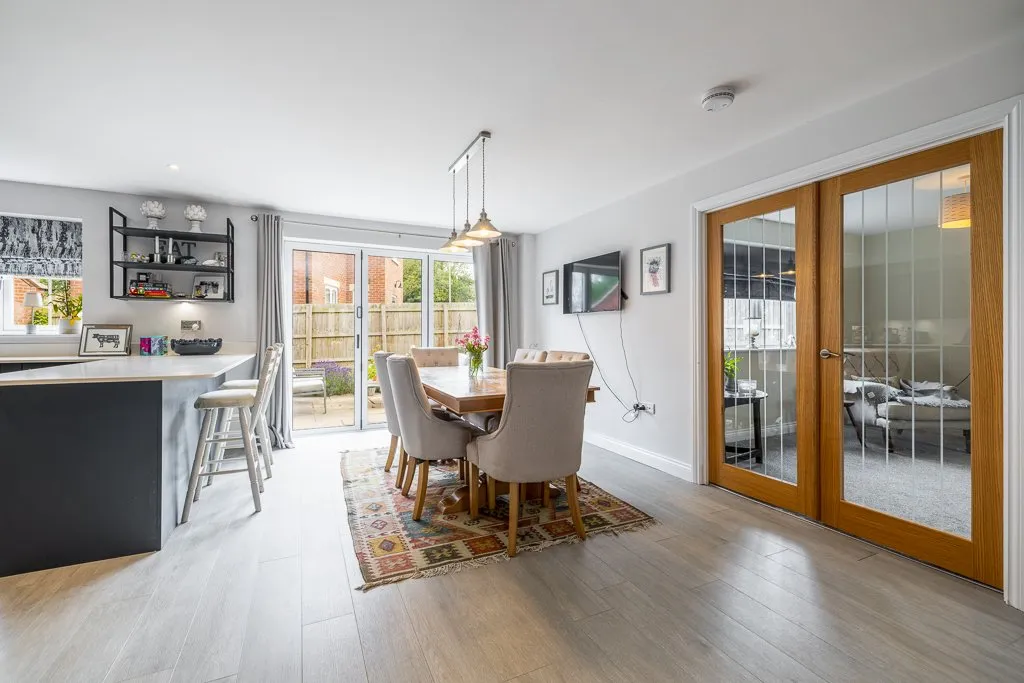 Grantham Road, Ropsley, NG33, photo 5