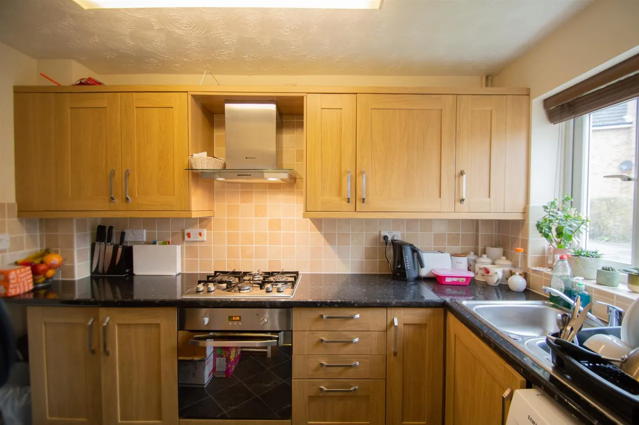 Henderson Close, Haverhill, CB9, photo 2