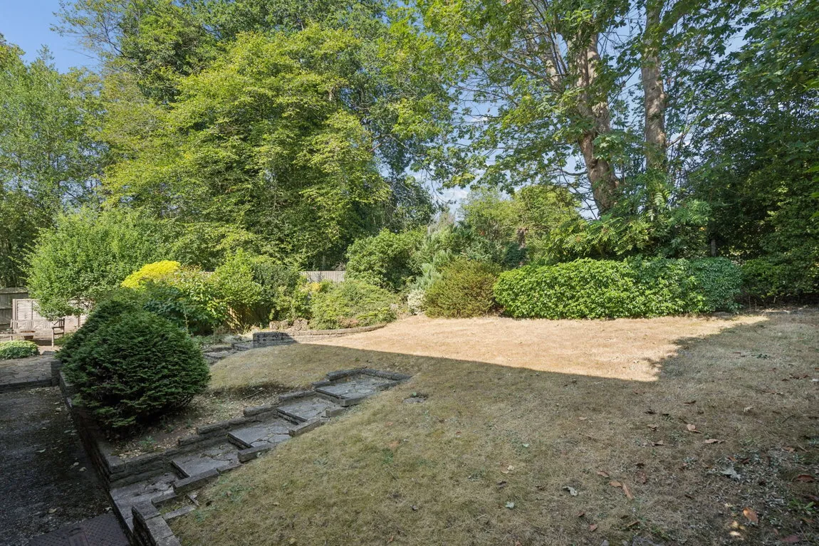 Little Hill, Heronsgate, WD3, photo 15