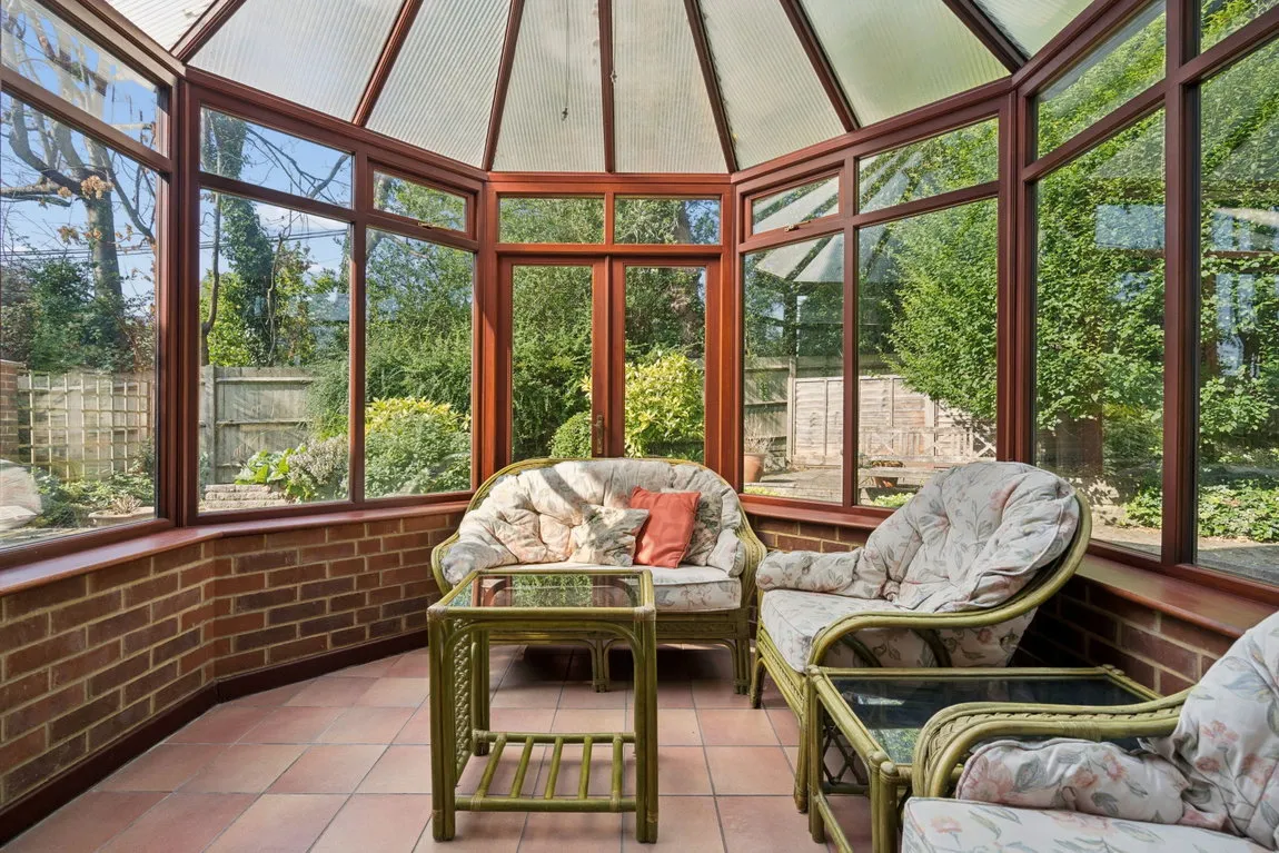 Little Hill, Heronsgate, WD3, photo 6