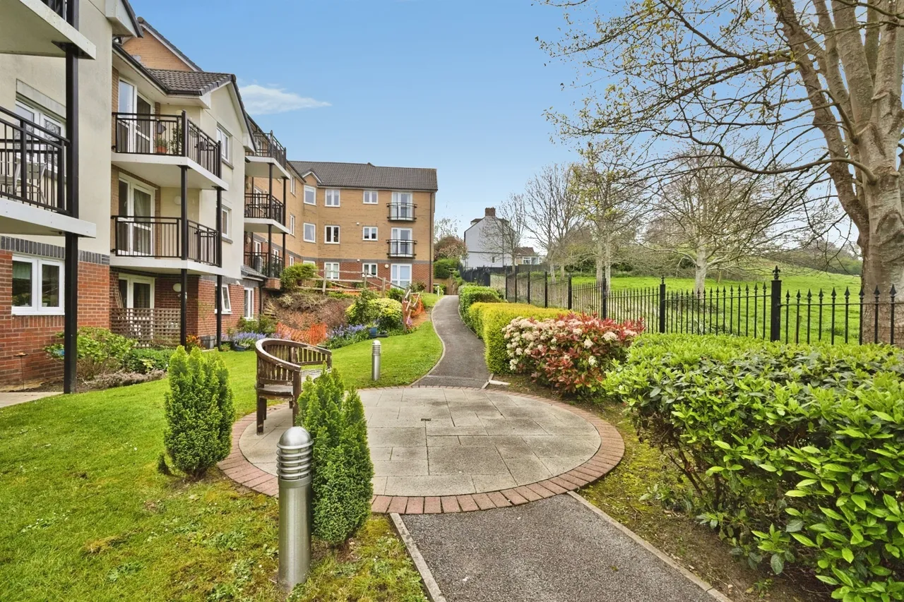 Wyndham Court, Yeovil, BA21, photo 2