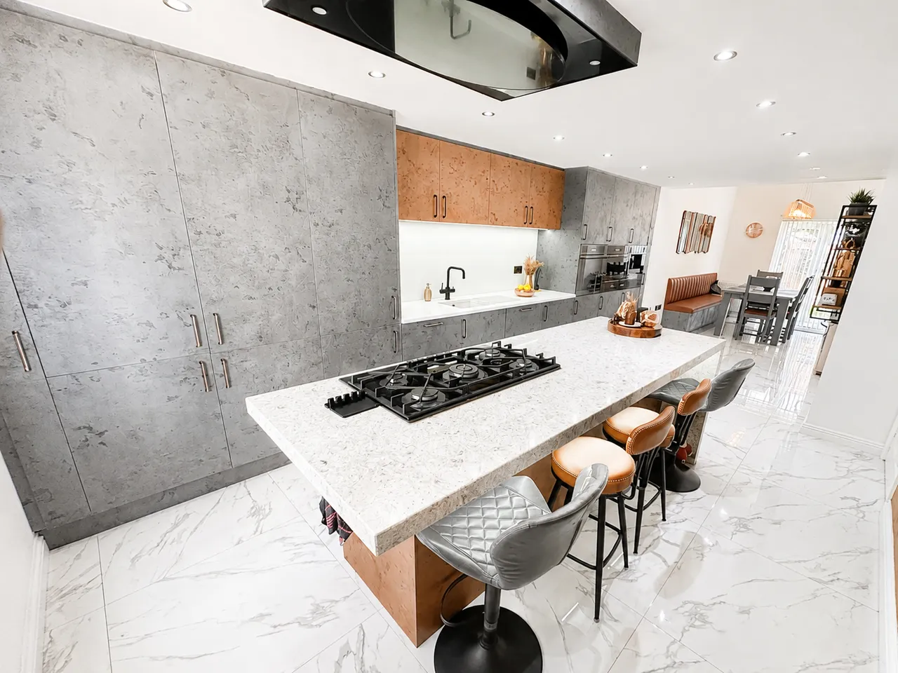 The Firs, Wigston, LE18, photo 2