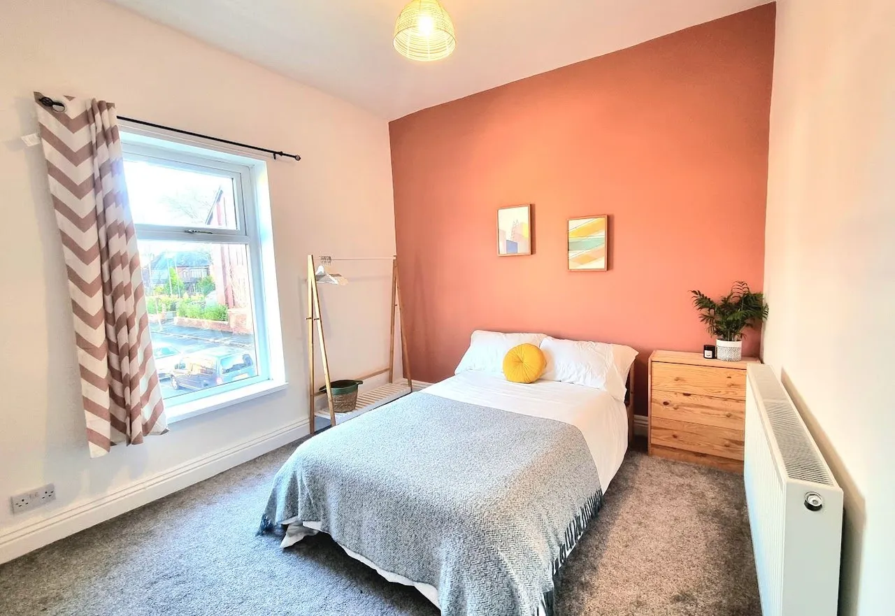 Preston Road, Manchester, M19, photo 8