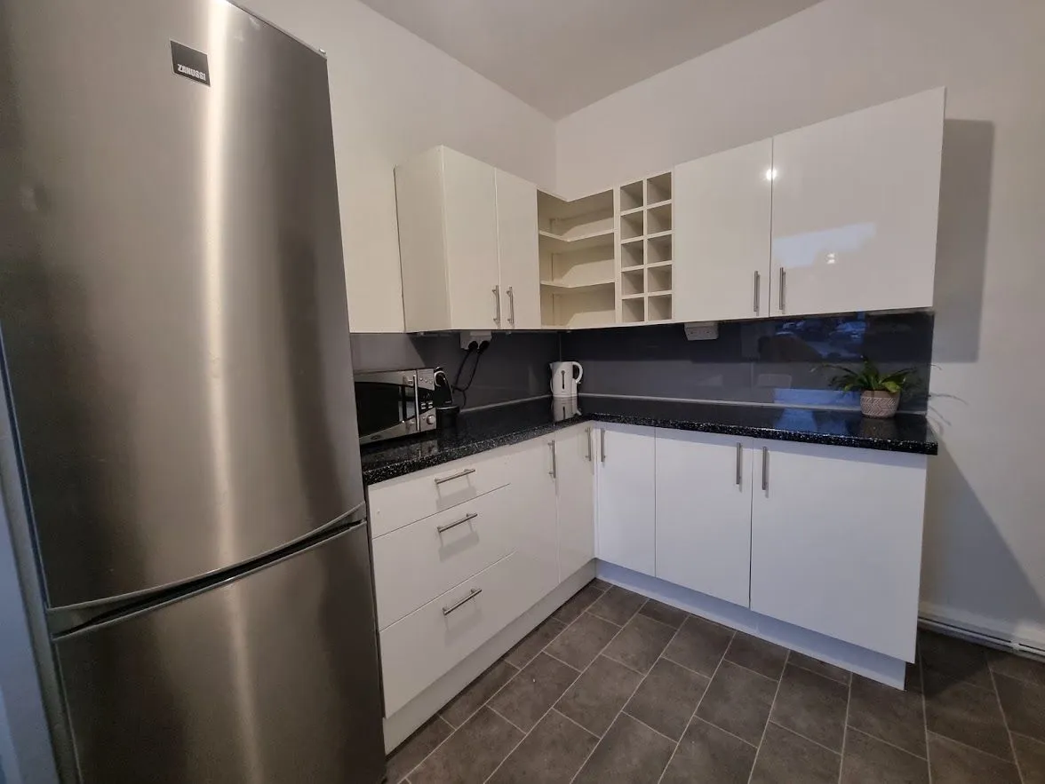 Preston Road, Manchester, M19, photo 5
