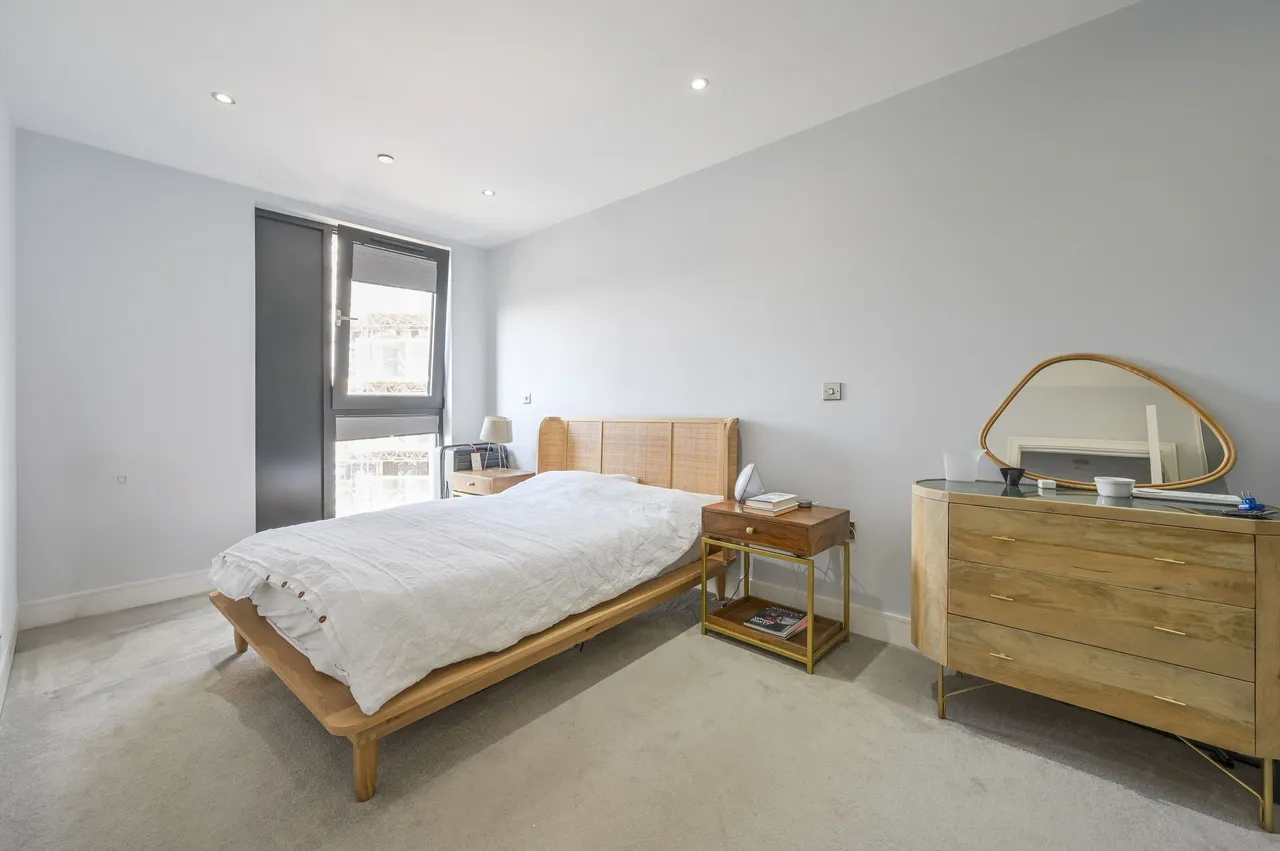 Flat 310, Legacy House 4a, London, photo 4
