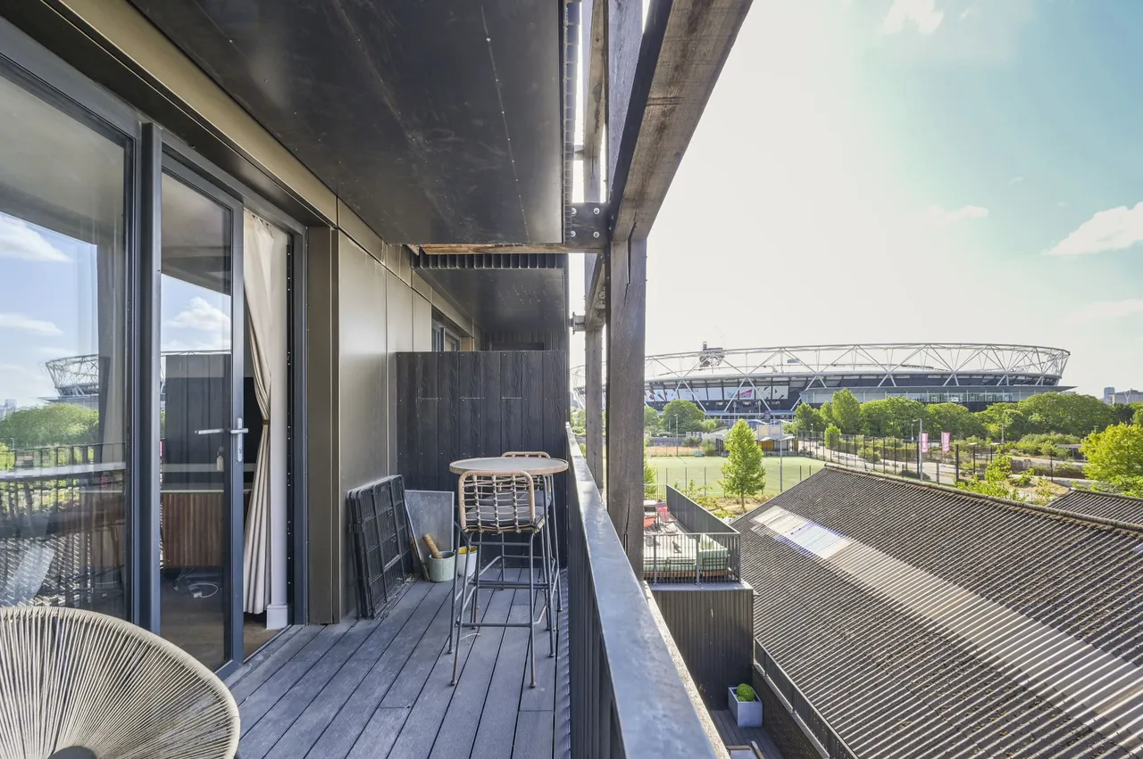 Flat 310, Legacy House 4a, London, photo 7