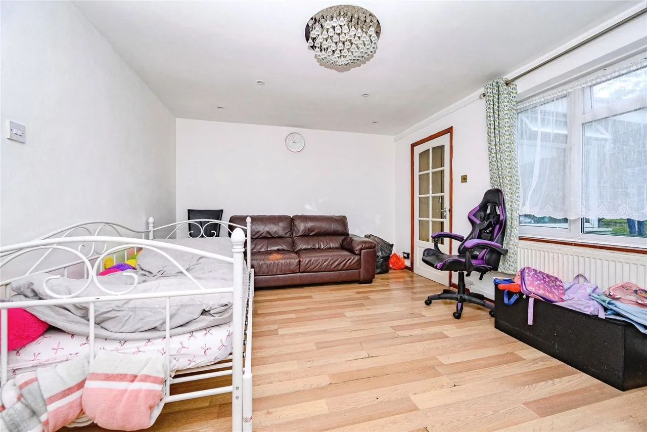 Englands Avenue, Dunstable, Bedfordshire, LU6, photo 4