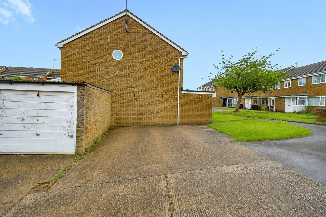 Englands Avenue, Dunstable, Bedfordshire, LU6, photo 16