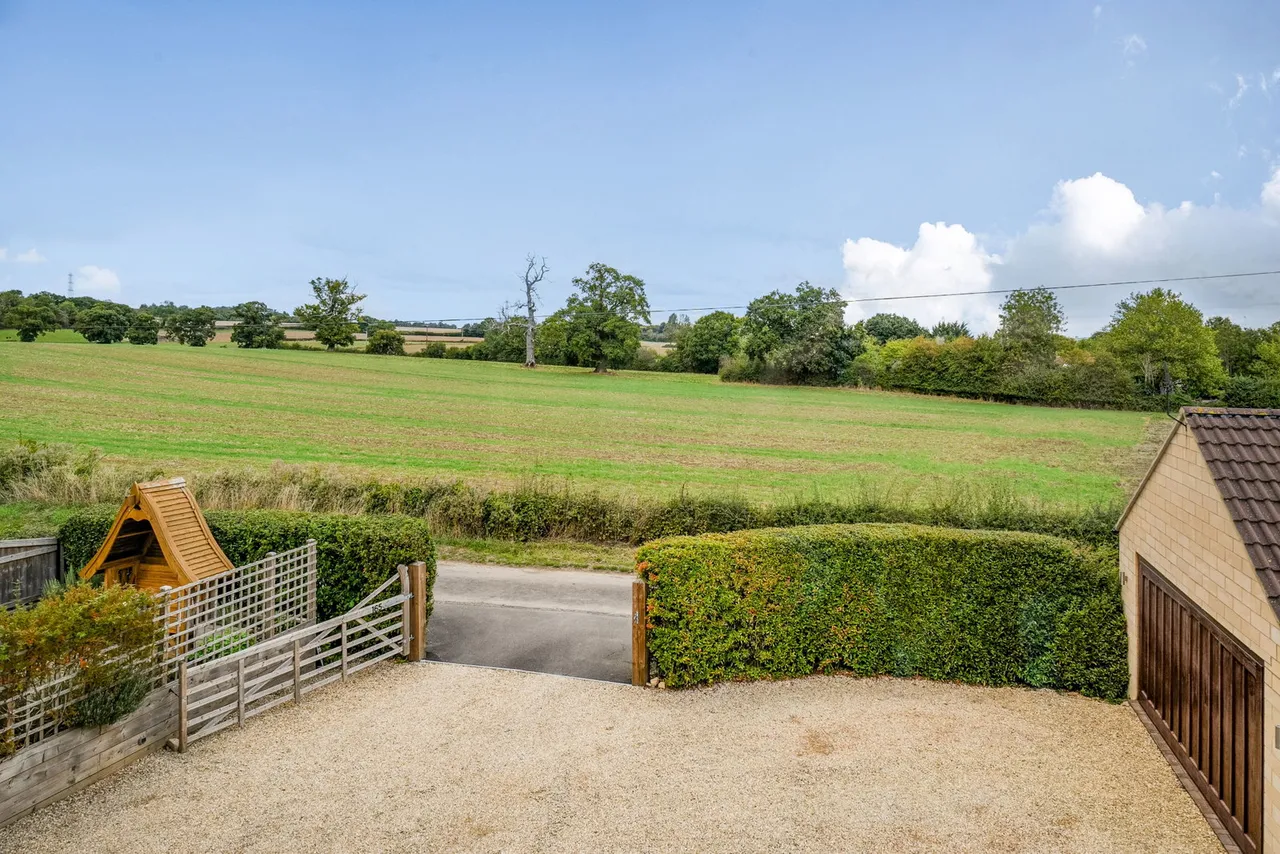 Littleworth Lane, Whitley, photo 2