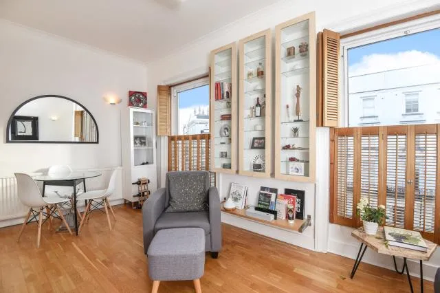 1 bed flat to rent, St. Stephens Gardens, London, W2