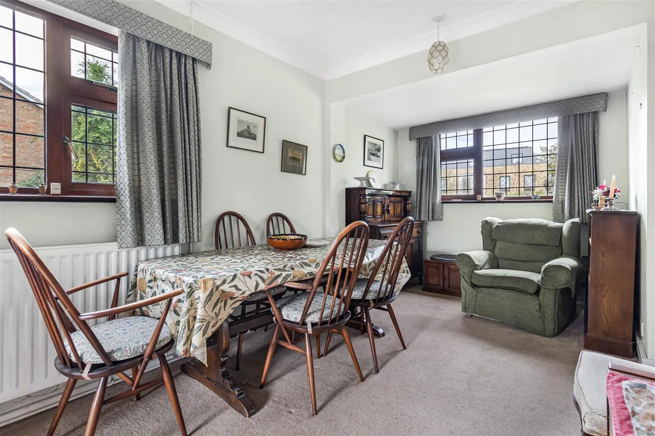 Jacksons Lane, Great Chesterford, CB10, photo 6
