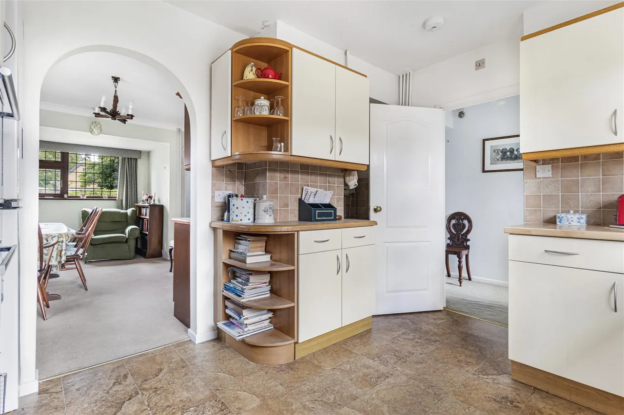 Jacksons Lane, Great Chesterford, CB10, photo 7
