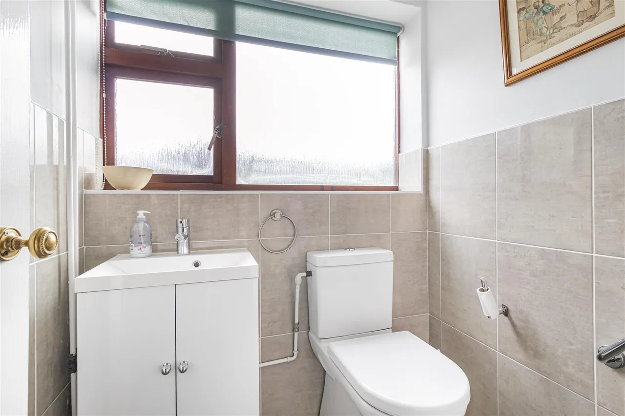 Jacksons Lane, Great Chesterford, CB10, photo 10