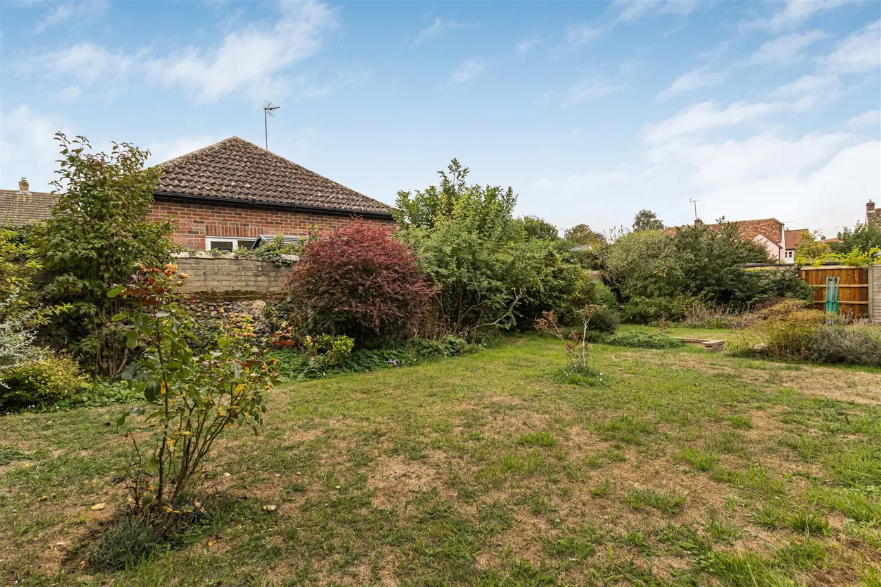 Jacksons Lane, Great Chesterford, CB10, photo 19