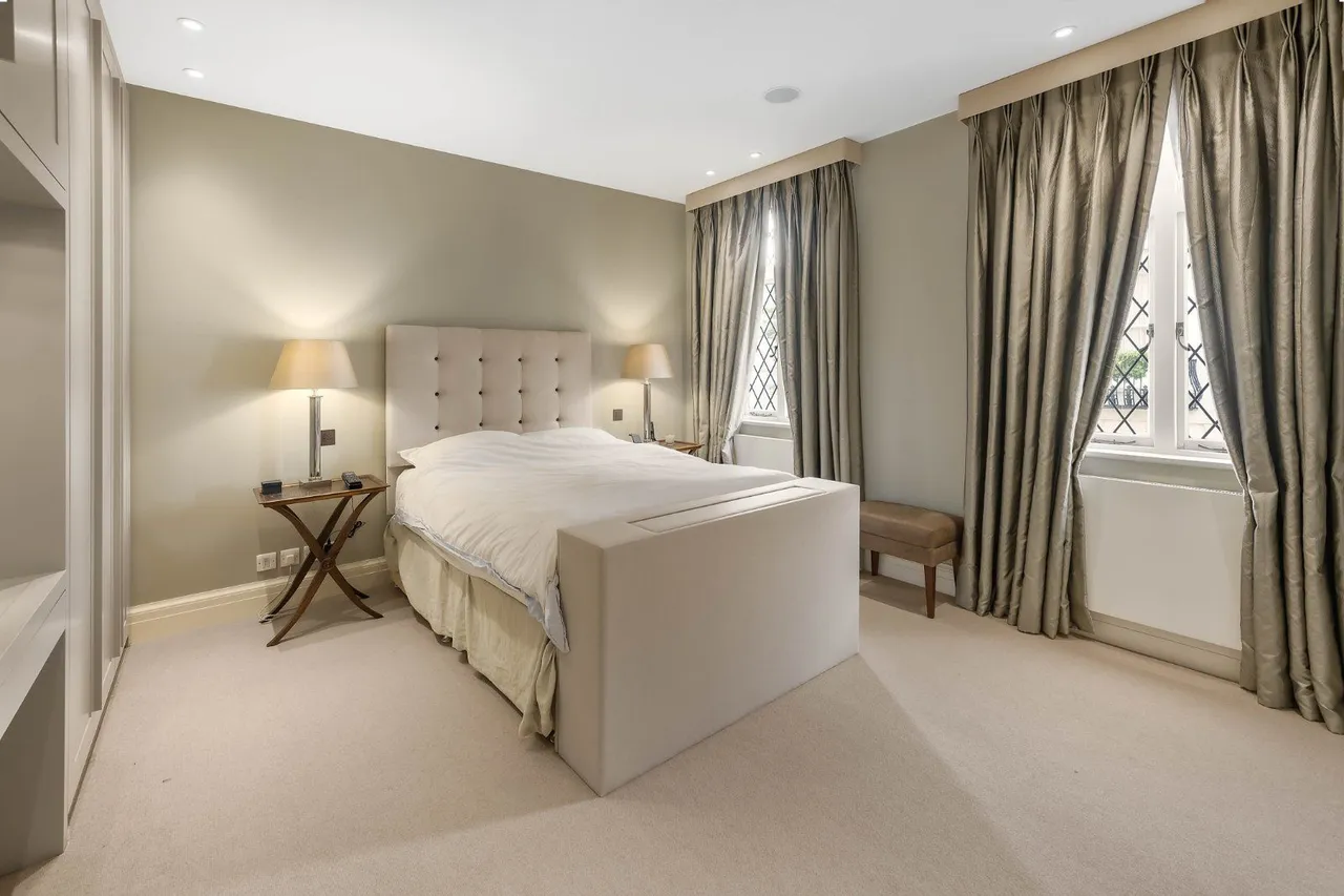De Vere Cottages, Kensington, London, W8 5AA, photo 7