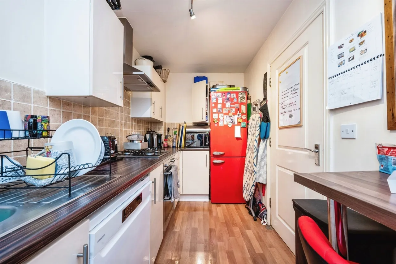 Whittingham Avenue, Wendover, HP22, photo 6