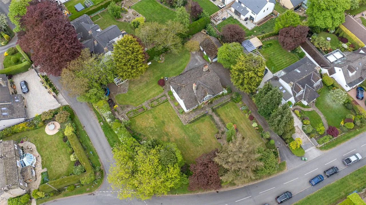 Creskeld Lane, Bramhope, photo 24